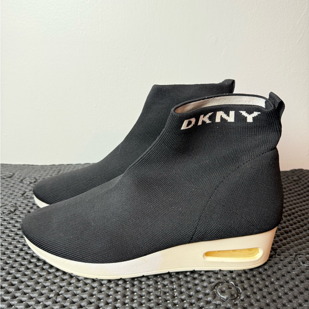 DKNY‎ Women's Black Sock Ankle Boots